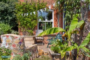 Photo 35- click for photo gallery